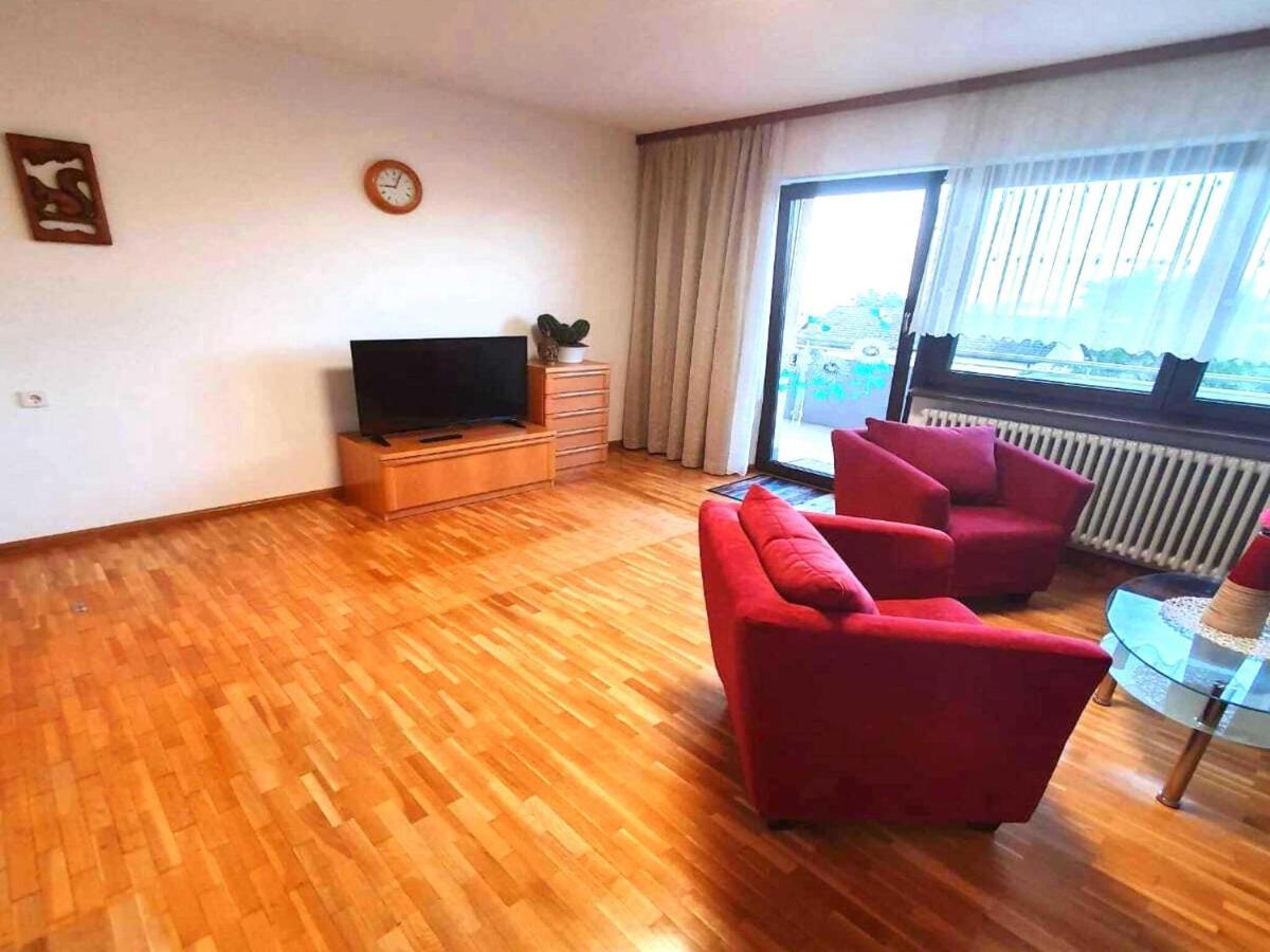 Comfortable Flat In Goerwihl With Balcony Gorwihl Eksteriør bilde