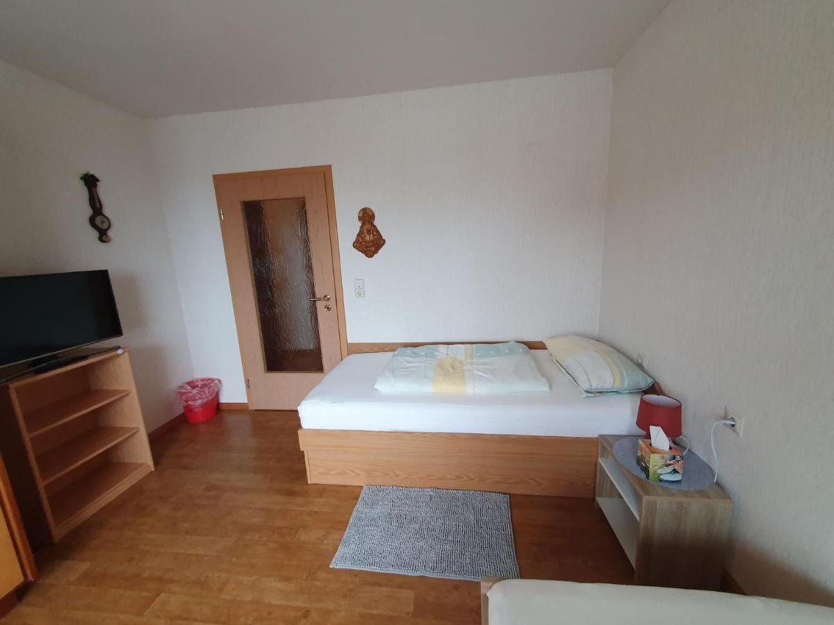 Comfortable Flat In Goerwihl With Balcony Gorwihl Eksteriør bilde